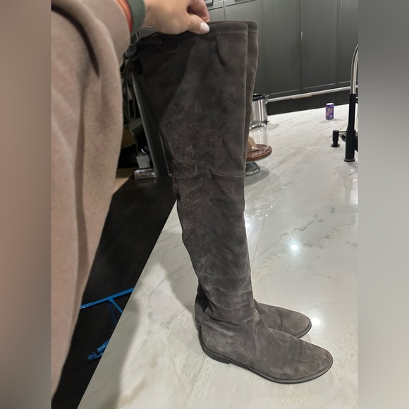 Stuart Weitzman Lowland Bold Boot - Picture 7 of 8